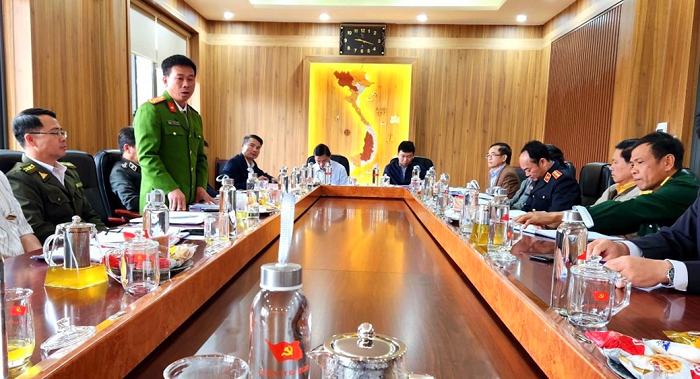 Huyen uy tong ket cong tac noi chinh 2022 2
